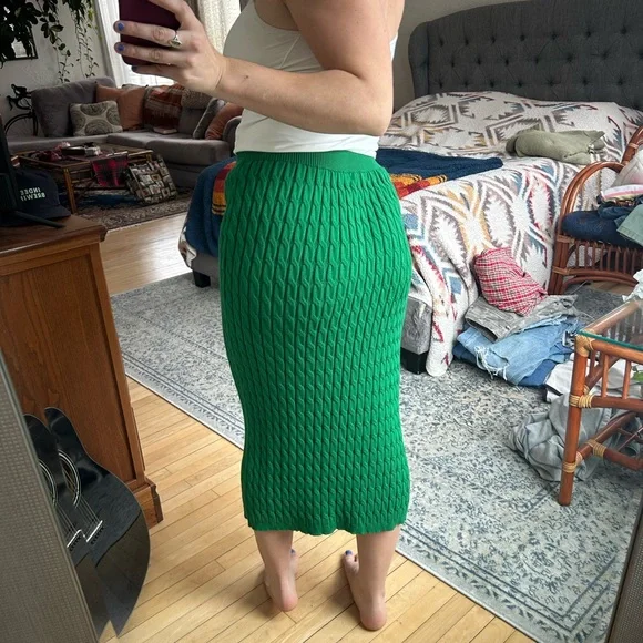 Green Cableknit Midi Skirt - Picture 1 of 3